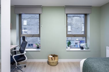 Deluxe En Suite, Norton Student Living, 11 Montrose Terrace, Abbeyhill, Edinburgh - Image 2